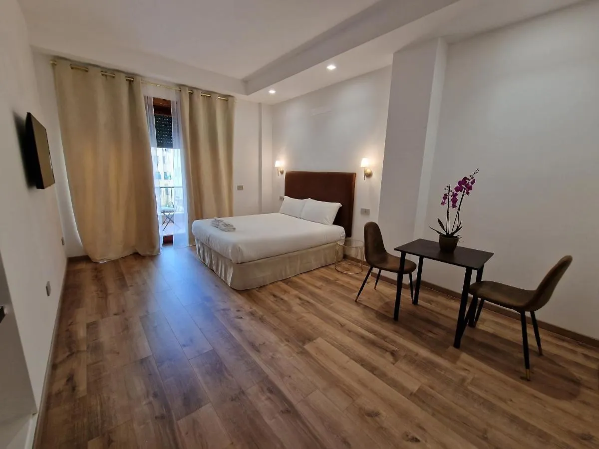 Cuma Suites Rome 0*,  Italie