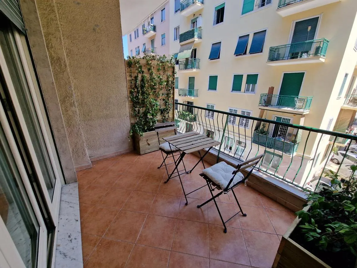 Bed and breakfast Cuma Suites Roma Italia