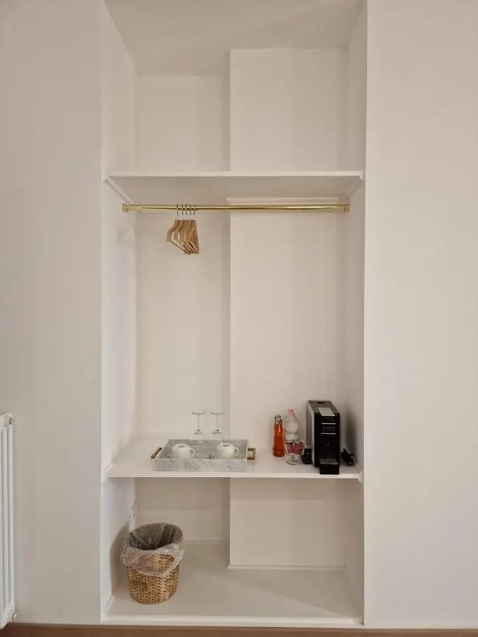 Cuma Suites Rome