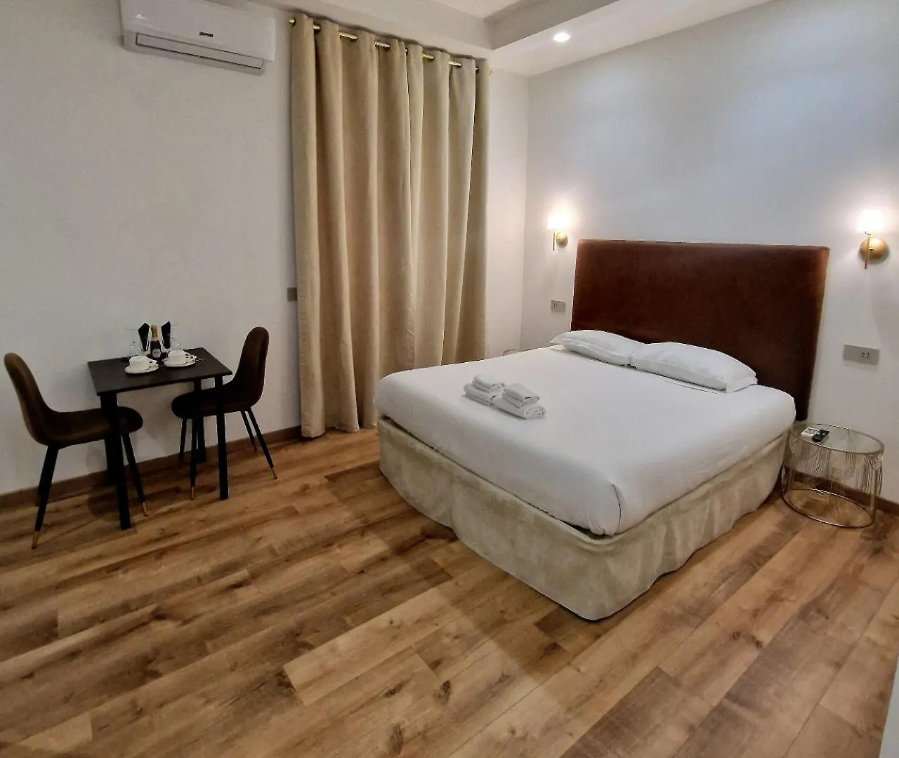 Bed and breakfast Cuma Suites Roma